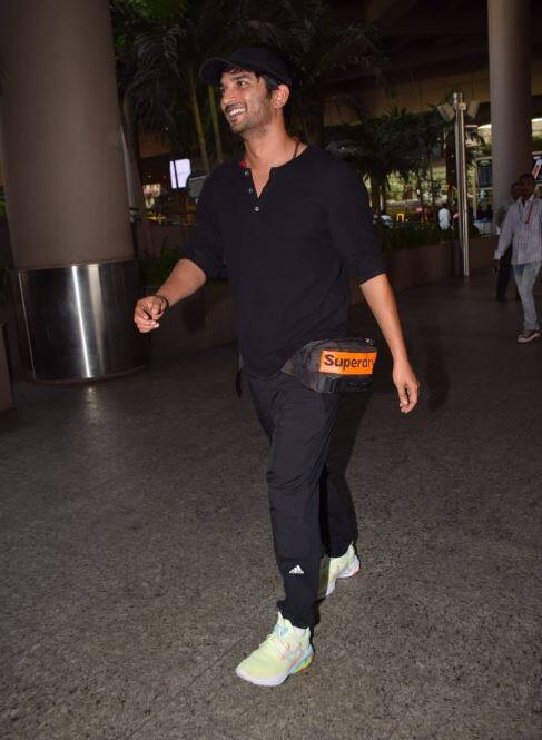 आपको बता दें कि इससे पहले सुशांत सिंह का नाम एक्ट्रेस कृति सेनन के साथ भी जोड़ा गया था. 