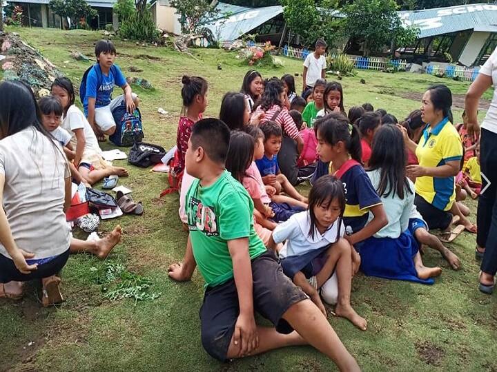 तेज भूकंप के झटके से हिला फिलीपींस, भारी जान-माल के नुकसान की आशंका earthquake in Philippine one died many injured तेज भूकंप के झटके से हिला फिलीपींस, भारी जान-माल के नुकसान की आशंका