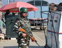 जम्मू-कश्मीर: करीब 4 महीने की हिरासत के बाद 5 नेताओं को प्रशासन ने रिहा किया