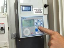 बिजली चोरी पर लगाम लगाने के लिए नेता-अफसरों के घर भी लागए जाएंगे प्रीपेड मीटर