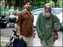 अमिताभ बच्चन की ‘गुलाबो सिताबो’ की रिलीज़ डेट बदली, आयुष्मान खुराना का फर्स्ट लुक भी हुआ रिलीज