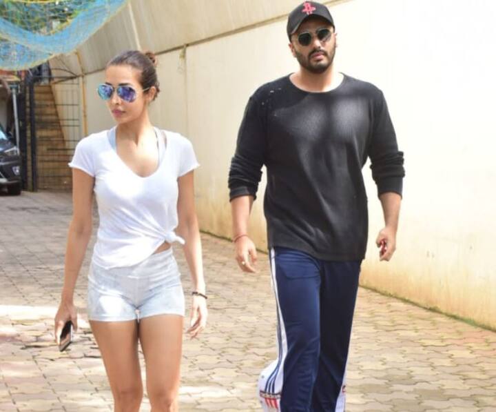  इससे पहले मलाइका अरोड़ा के बर्थडे बैश में भी दोनों साथ में काफी नजदीक नजर आए थे. 