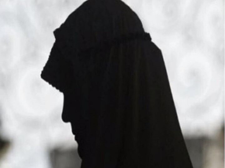 Husband gives Triple talaq to wife over phone in Kota Rajasthan ANN बेटा नहीं हुआ तो पति ने पत्नी को फोन पर दिया तीन तलाक, पुलिस ने किया गिरफ्तार