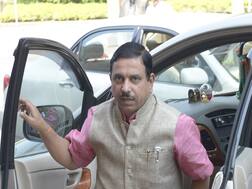 नौकरी को लेकर कोयला मंत्री प्रह्लाद जोशी का एलान- कोल इंडिया अगले साल तक देगी 10 हजार नौकरियां