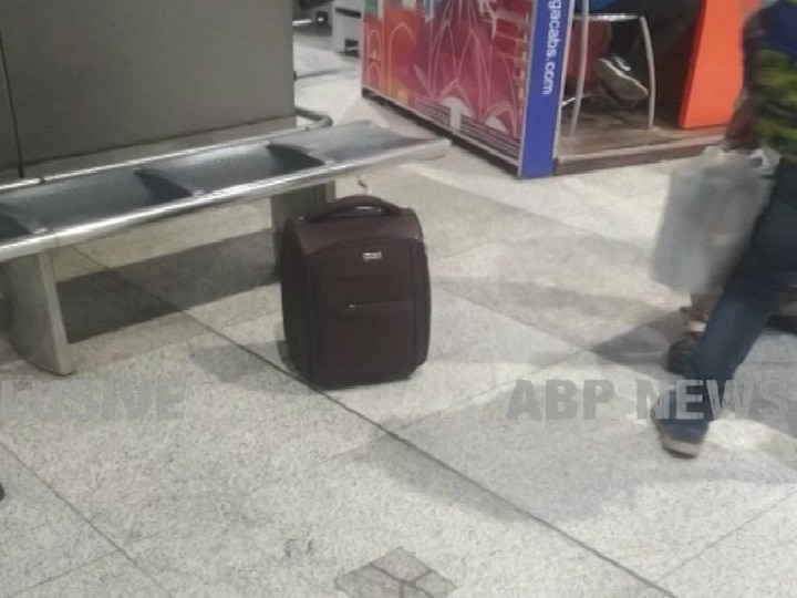Updates on Suspicious bag found at IGI Airport in Delhi दिल्ली एयरपोर्ट पर लावारिस मिले बैग में RDX नहीं था, चॉकलेट, खिलौने और कपड़े निकले