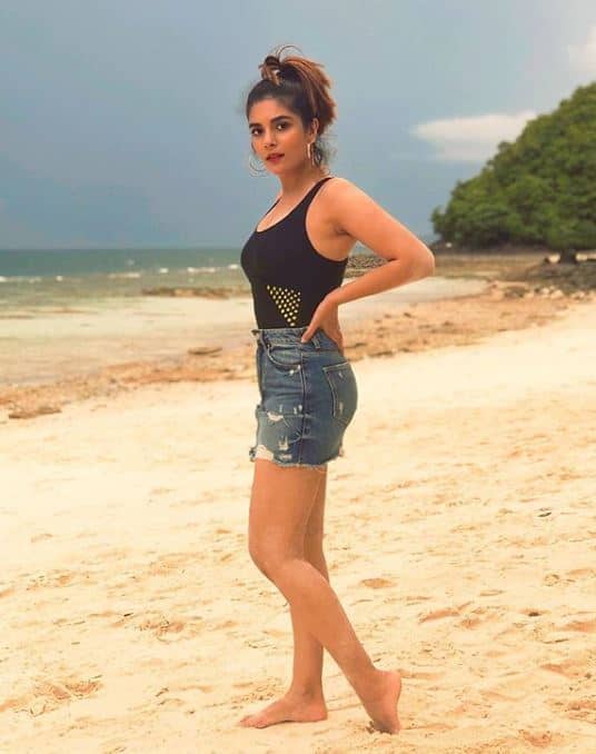 इंस्टाग्राम पर पूजा की काफी अच्छी फैन फॉलोइंग है. (Photo Credit: @poojagor Instagram)