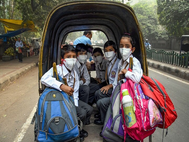 schools will be shut in delhi, noida and greater noida due to smog and pollution प्रदूषण से एनसीआर बेहाल, गाजियाबाद, नोएडा और ग्रेटर नोएडा में स्कूल पांच नवंबर तक बंद
