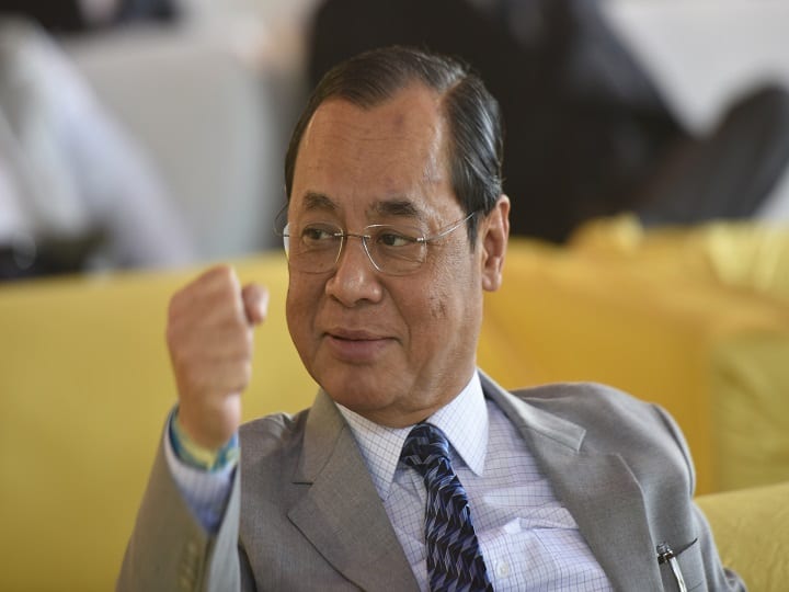 caa demonstrations former cji ranjan gogoi says fundamental duty to respect unity integrity of countery नागरिकता कानून पर जारी प्रदर्शन के बीच बोले पूर्व CJI- मामला सुप्रीम कोर्ट में तो समानांतर मंच न बनाएं