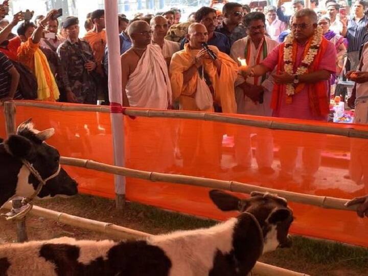 west bengal bjp chief dilip ghosh statement on beef बंगाल भाजपा प्रमुख बोले- जो लोग बीफ खाते हैं उन्हें कुत्ते का मांस भी खाना चाहिए