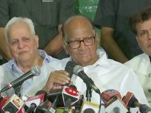 महाराष्ट्र: शरद पवार का बड़ा एलान- हम विपक्ष में बैठेंगे, बीजेपी-शिवसेना बनाएं सरकार