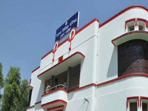 तीस हजारी कोर्ट मामला: यूपी बार काउंसिल ने किया हड़ताल का एलान, आठ नवम्बर को ठप्प रहेगा कामकाज तीस हजारी कोर्ट मामला: यूपी बार काउंसिल ने किया हड़ताल का एलान, आठ नवम्बर को ठप्प रहेगा कामकाज