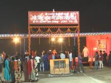 तस्वीरें : अयोध्या मामले पर फैसले को लेकर प्रयागराज में हुआ विशेष अनुष्ठान, लाखों दीपों से जगमगा उठा यमुना का तट