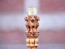 आर्थिक मोर्चे पर भारत को बड़ा झटका, मूडीज ने रेटिंग घटाकर \'स्टेबल\' से \'नेगेटिव\' की