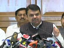 आखिर क्यूं देवेंद्र फडणवीस के बार बार फोन करने पर भी उद्धव ठाकरे फोन नहीं उठा रहे?