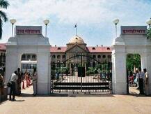 तीस हजारी कोर्ट मामला: यूपी के वकील आज हड़ताल पर, जनता को हो रही है परेशानी