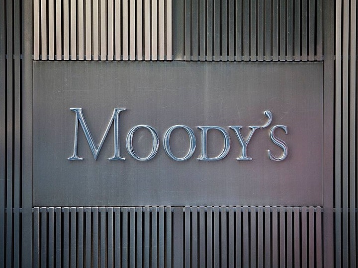 Moody's cuts India's GDP growth forecast बड़ा झटका: मूडीज ने भारत की आर्थिक वृद्धि दर का अनुमान घटाकर 5.8 से 5.6 फीसदी किया