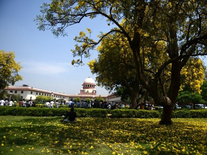 Supreme Court to pronounce verdict in Ayodhya title dispute today अयोध्या मामला: सुप्रीम कोर्ट की 5 जजों की बेंच 10.30 बजे सुनाएगी फैसला, देशभर में सुरक्षा के कड़े इंतजाम