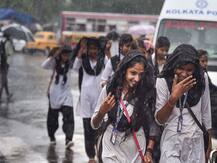 120 की रफ्तार से बंगाल तट से टकराएगा बुलबुल तूफान, 23 उड़ानें रद्द, पोत सेवा भी रोकी गई