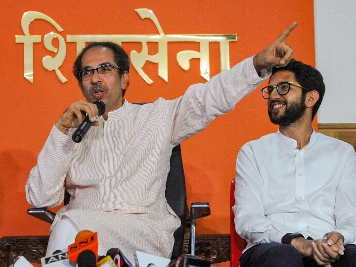 Maharashtra government formation Sanjay Raut on Shiv Sena Hindutva ideology सरकार बनाने को लेकर क्या शिवसेना करेगी हिंदुत्व वाली विचारधारा से समझौता?