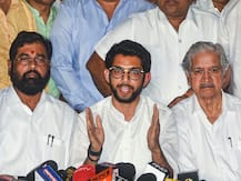 आदित्य ठाकरे बोले- राज्यपाल ने शिवसेना को सरकार बनाने का दावा पेश करने के लिए और वक्त नहीं दिया