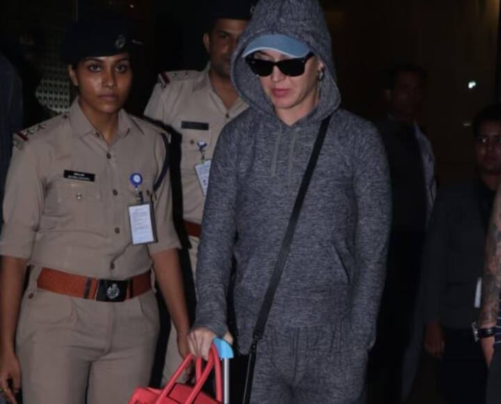 इस कॉनसर्ट में केटी के अलावा सिंगर दुआ लीपा (Dua Lipa) भी परफॉर्म करती नजर आएंगी.