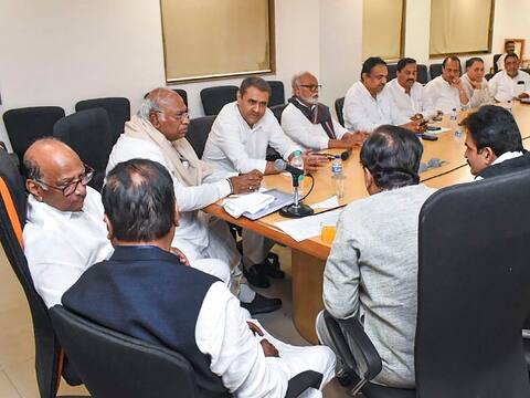 महाराष्ट्र: सरकार बनाने से पहले इन प्रमुख मुद्दों पर शिवसेना से स्पष्टता चाहती है कांग्रेस महाराष्ट्र: सरकार बनाने से पहले इन प्रमुख मुद्दों पर शिवसेना से स्पष्टता चाहती है कांग्रेस