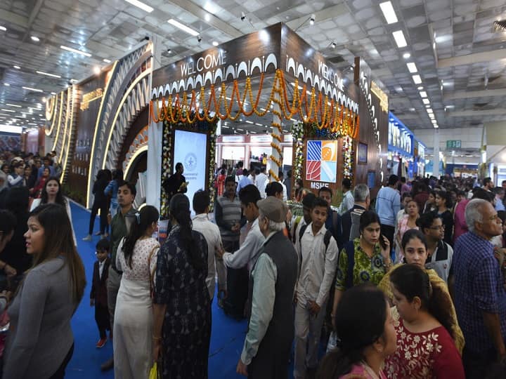 Trade Fair 2019: दिल्ली में 39वें ट्रेड फेयर की शुरूआत, जानें टिकट से लेकर मेले से जुड़ी हर जानकारी Trade Fair 2019- International trade fair started in Pragati Maidan at Delhi, from here you can buy tickets Trade Fair 2019: दिल्ली में 39वें ट्रेड फेयर की शुरूआत, जानें टिकट से लेकर मेले से जुड़ी हर जानकारी