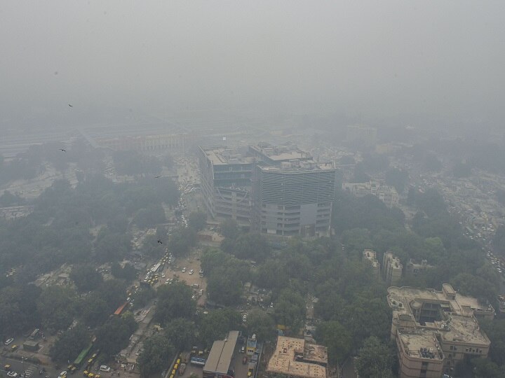 Delhi air pollution Air quality in thick pollution sheet in NCR दिल्ली में एयर क्वालिटी गंभीर श्रेणी में, NCR में प्रदूषण की मोटी चादर फैली