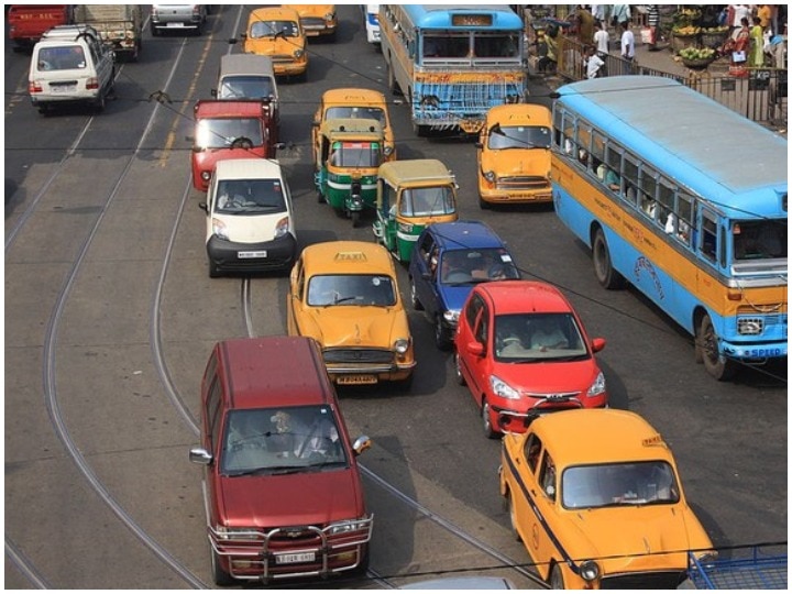 Driving Cities Intex, Mumbai, Kolkata, Kanada, Safe Driving क्या आप मुंबई या कोलकाता में रहते हैं? रिपोर्ट कहती है- ड्राइविंग के लिए ये शहर सुरक्षित नहीं