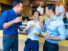 दिल्ली में प्रदूषण पर बैठक में भाग लेने की जगह इंदौर में जलेबी खाते दिखे गौतम गंभीर, AAP ने साधा निशाना