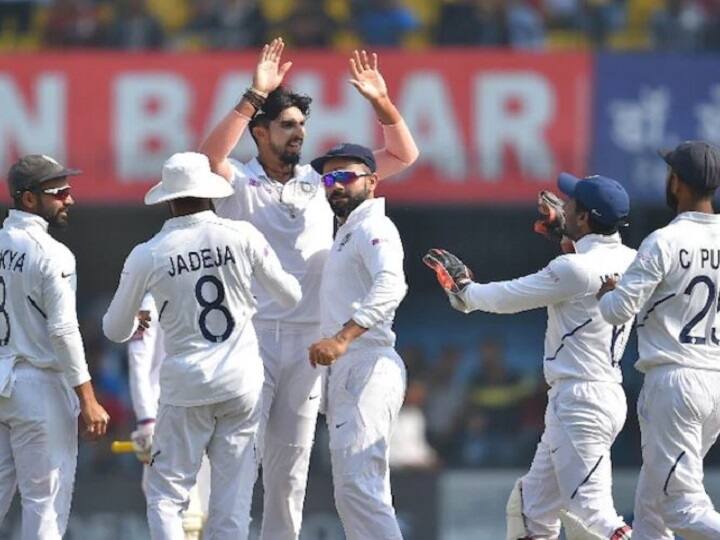 Ind Vs Ban second test virat kohli ajinkya rahane among first to reach kolkata Ind Vs Ban: दूसरे टेस्ट के लिए टीम इंडिया तैयार, कोहली और रहाणे सबसे पहले पहुंचेंगे कोलकाता