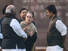महाराष्ट्र सरकार गठन: कांग्रेस-एनसीपी नेताओं की दिल्ली में होगी बैठक, CMP पर सहमति बनाने की कोशिश