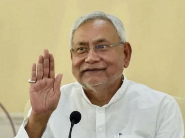Bihar: Nitish Kumar effort For Muslim Vote Bank in 2020 Elections बिहार: विधानसभा चुनाव से पहले उमड़ा सीएम नीतीश कुमार का उर्दू प्रेम