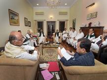 महाराष्ट्र में सरकार के लिए करना होगा इंतजार, NCP-कांग्रेस की बैठक के बाद पृथ्वीराज चव्हाण बोले- अभी और चर्चा होगी