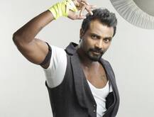 हाईकोर्ट ने लगाई बॉलीवुड कोरियोग्राफर रेमो डिसूजा के देश छोड़ने पर रोक, अग्रिम जमानत सशर्त मंजूर