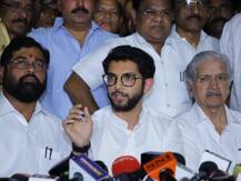 महाराष्ट्र सरकार गठन: शिवसेना अपने विधायकों को गोवा कर सकती है शिफ्ट