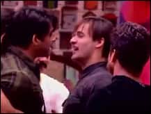 'बिग बॉस 13' में एक बार फिर शुरू हुआ आसिम रियाज़ और सिद्धार्थ शुक्ला का झगड़ा