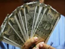 सरकार ने स्मॉल सेविंग स्कीम्स पर ब्याज दरें घटाईं, PPF पर अब मिलेगा 7.1 फीसदी इंटरेस्ट