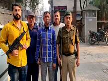 दिल्ली पुलिस की स्पेशल सेल ने हथियारों के जखीरे के साथ पकड़ा बदमाश, ऐसे करता था हथियार सप्लाई