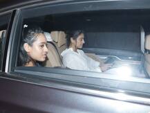 बेटी न्यासा संग संवेदना जताने मनीष मल्होत्रा के घर पहुंचीं काजोल, जान्हवी कपूर भी आईं नज़र, देखें तस्वीरें