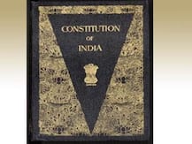 Constitution Day 2019: आज है संविधान दिवस, जानें संविधान से जुड़ी खास बातें