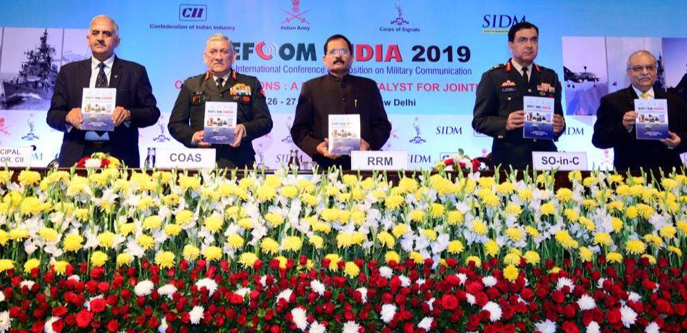 सेना जो कम्युनिकेशन सिस्टम इस्तेमाल करती हैं वे कॉम्प्रोमाइज हो सकते हैं: थलसेना प्रमुख ARMY CHIEF DISCLOSES INDIAN MILITARY COMMUNICATION CAN BE COMPROMISED सेना जो कम्युनिकेशन सिस्टम इस्तेमाल करती हैं वे कॉम्प्रोमाइज हो सकते हैं: थलसेना प्रमुख