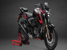 TVS ने लॉन्च की Apache आरटीआर 200 4V और 160 4V, यहां जानें कीमत और खूबियां
