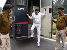 बिहार चुनाव: जेल में बंद बाहुबली अनंत सिंह के खिलाफ पत्नी नीलम सिंह ने भरा पर्चा, ये है वजह