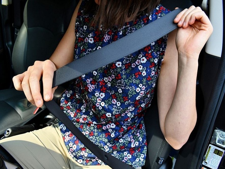 Why necessary belt for back seat ? सफर के दौरान पिछली सीट पर बेल्ट बांधना क्यों है जरूरी?