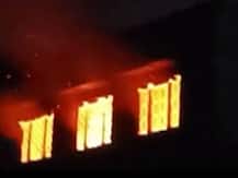 हापुड़: पटाखों की चिंगारी से धागा फैक्ट्री में लगी भीषण आग, लाखों रुपये का सामान जलकर खाक