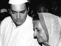 गांधी परिवार की सुरक्षा को लेकर शिवसेना ने सरकार पर उठाए सवाल, इंदिरा को बताया ‘शहीद’, राजीव को ‘बलिदानी’