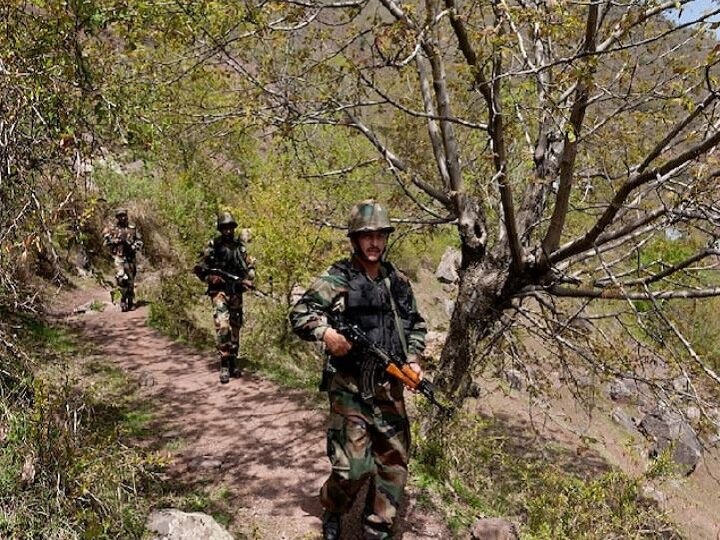 Pakistan continues to violate ceasefire पाकिस्तान ने लगातार तीसरे दिन सीमावर्ती गांवों पर की गोलाबारी, भारतीय जवानों ने दिया मुंहतोड़ जवाब