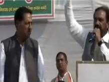 Video: कांग्रेस की रैली में लगे 'प्रियंका चोपड़ा जिंदाबाद' के नारे, जानिए क्या है मामला