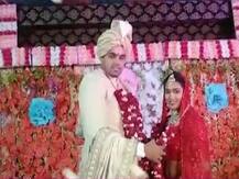 दंगल गर्ल बबीता फोगाट ने पहलवान विवेक संग रचाई शादी, आठ फेरे लेकर दिया ये संदेश